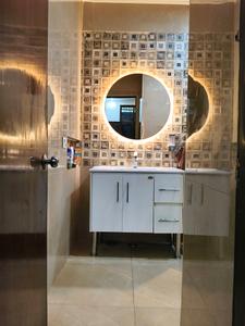 Common Bathroom Three Image of 4500 Sq.ft 7 BHK Independent House for sale in DLF Phase 1 Gurgaon for Rs. 142500000