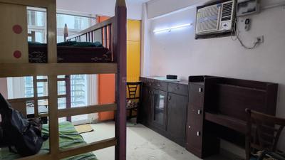 Bedroom Image of 1349 Sq.ft 3 BHK Apartment / Flat for rent in Gardenia Glory, Sector 46 Noida for Rs. 47000