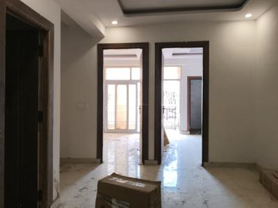 Living Room Image of 1150 Sq.ft 2.5 BHK Apartment / Flat for sale in Urban Vista, Noida Extension Greater Noida for Rs. 4949000