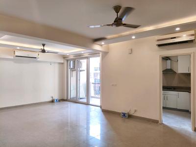 Living Room Image of 2000 Sq.ft 3 BHK Apartment / Flat for sale in Emaar Emerald Floors Premier, Sector 65 Gurgaon for Rs. 42000000