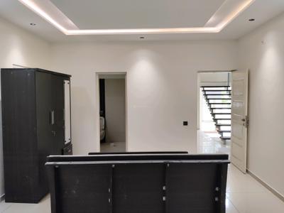 Bedroom Image of 8750 Sq.ft 5 BHK Villa for rent in Sanskruti Sentossa Greens, Vaishno Devi Circle Ahmedabad for Rs. 125000