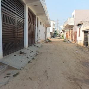 Image of 900 Sq.ft Residential Plot / Land for sale in Maruti Kunj, Gurgaon for Rs. 4600000