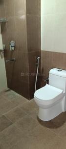 Bathroom Image of 1500 Sq.ft 3 BHK Apartment / Flat for rent in VGN Fairmont, Guindy Chennai for Rs. 58000