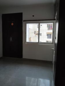 Bedroom Image of 1080 Sq.ft 2.5 BHK Apartment / Flat for sale in IITL Nimbus The Hyde Park Noida Tower Y Q R, Sector 78 Noida for Rs. 12000000