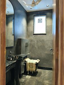Common Bathroom Image of 2367 Sq.ft 3 BHK Builder Floor for sale in Sector 23 Gurgaon for Rs. 31300013