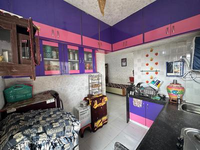 Kitchen Image of 750 Sq.ft 1 BHK Apartment / Flat for sale in New Ranip Ahmedabad for Rs. 3500000
