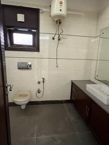 Bathroom Image of 2500 Sq.ft 4 BHK Builder Floor for sale in New Friends Colony New Delhi for Rs. 72500000