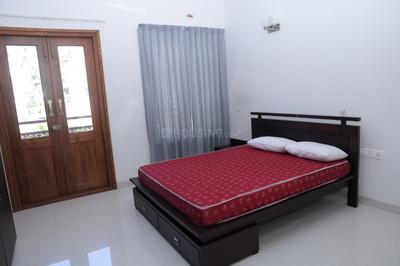 Bedroom Image of 3500 Sq.ft 4 BHK Villa for rent in Meridian The Sovereign, Panangad Kochi for Rs. 75000