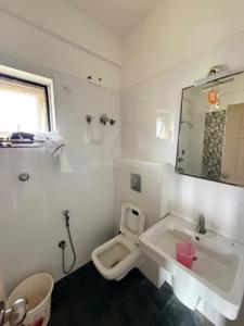 Bathroom Image of 1500 Sq.ft 3 BHK Apartment / Flat for rent in Kasavanahalli Bengaluru for Rs. 52000