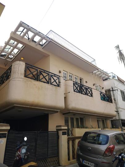 Vivek Nagar Building View 1