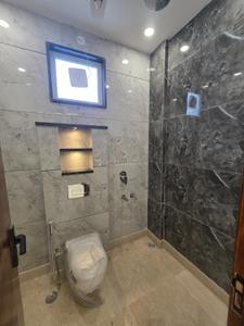 Bathroom Image of 1000 Sq.ft 2 BHK Builder Floor for sale in Ramesh Nagar New Delhi for Rs. 14100000