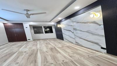 Bedroom Image of 3100 Sq.ft 4 BHK Independent House for sale in Omaxe NRI City, Omega II Greater Noida for Rs. 42500000