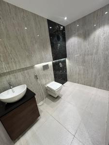 Bathroom Image of 783 Sq.ft 1 BHK Apartment / Flat for sale in Tharwanis Sky View, Kharghar Navi Mumbai for Rs. 7500000