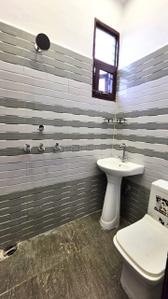 Image of 900 Sq.ft 2 BHK Apartment / Flat for sale in Kishanpura, Zirakpur for Rs. 4690000