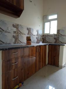 Kitchen Image of 700 Sq.ft 1 BHK Builder Floor for rent in Murugeshpalya Bengaluru for Rs. 26000