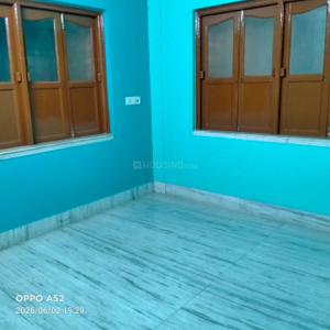 Bedroom Image of 1300 Sq.ft 3 BHK Independent House for rent in Baghajatin Kolkata for Rs. 25000
