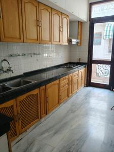 Kitchen Image of 3400 Sq.ft 4 BHK Independent House for rent in Safdarjung Development Area New Delhi for Rs. 200000