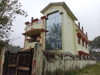 Image of 3500 Sq.ft 4 BHK Apartment / Flat for rent in Uttorayon Township, Siliguri for Rs. 61000
