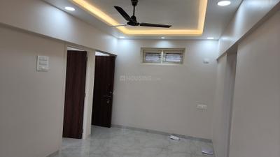 Living Room Image of 810 Sq.ft 2 BHK Apartment / Flat for rent in Shivaji Nagar Mumbai for Rs. 54000