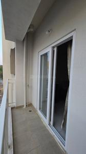 Balcony Image of 1100 Sq.ft 1 BHK Apartment / Flat for rent in Domlur Layout Bengaluru for Rs. 42000