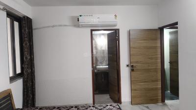 Bedroom Image of 1575 Sq.ft 2 BHK Apartment / Flat for rent in Swagat Kingsland, Sargasan Gandhinagar for Rs. 28000