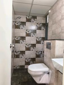 Common Bathroom Image of 806 Sq.ft 2 BHK Apartment / Flat for rent in Mahindra Happinest Tathawade, Tathawade Pune for Rs. 35000