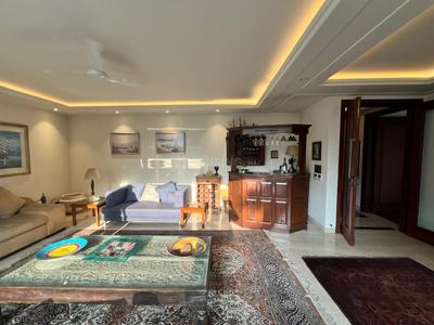 Bedroom Image of 2500 Sq.ft 4 BHK Builder Floor for sale in Jor Bagh New Delhi for Rs. 350000000