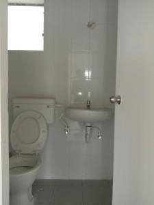 Common Bathroom Image of 690 Sq.ft 3 BHK Apartment / Flat for sale in Shapoorji Pallonji Shukhobrishti, New Town Kolkata for Rs. 5400000
