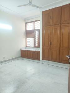 Bedroom Image of 3500 Sq.ft 4 BHK Builder Floor for rent in Green Park New Delhi for Rs. 110000