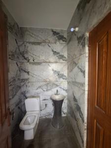 Bathroom Image of 1450 Sq.ft 3 BHK Builder Floor for sale in Indirapuram Ghaziabad for Rs. 10400000