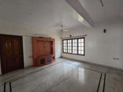 Bedroom Image of 4000 Sq.ft 4 BHK Independent House for sale in Sanjaynagar Bengaluru for Rs. 150000000