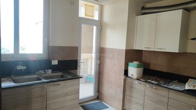 Kitchen Image of 3399 Sq.ft 4 BHK Apartment / Flat for sale in Indiabulls Enigma, Sector 110 Gurgaon for Rs. 46500000