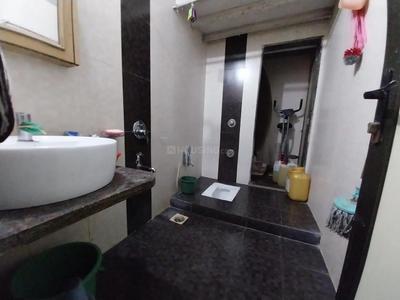 Bathroom Image of 2000 Sq.ft 4 BHK Apartment / Flat for sale in Rubberwala Orion, Grant Road Mumbai for Rs. 50000000