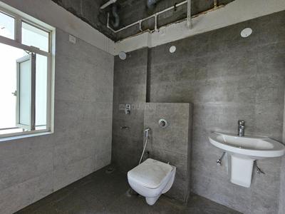 Bathroom Image of 1400 Sq.ft 3.5 BHK Apartment / Flat for sale in Rishi Pranaya , Rajarhat Kolkata for Rs. 13000000