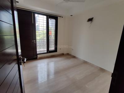 Bedroom Image of 1800 Sq.ft 3 BHK Builder Floor for sale in Karkardooma New Delhi for Rs. 31500000