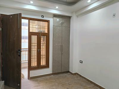 Bedroom Image of 1300 Sq.ft 3 BHK Apartment / Flat for sale in Lal Kuan Ghaziabad for Rs. 5965000