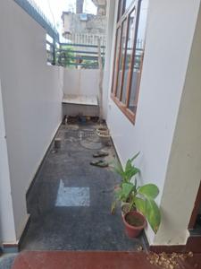 Balcony Image of 1250 Sq.ft 2 BHK Builder Floor for rent in Jankipuram Extension Lucknow for Rs. 16000
