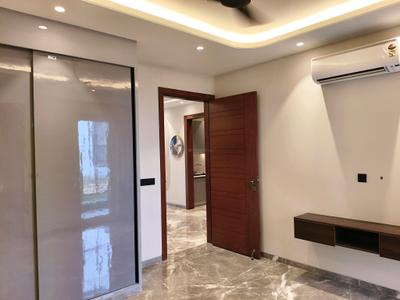 Bedroom Image of 1700 Sq.ft 3 BHK Builder Floor for sale in Ansal Versalia, Sector 67 Gurgaon for Rs. 21000000