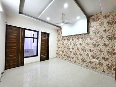 Bedroom Image of 1550 Sq.ft 4 BHK Builder Floor for sale in Mittal Friends Enclave, Kishanpura Zirakpur for Rs. 7700000