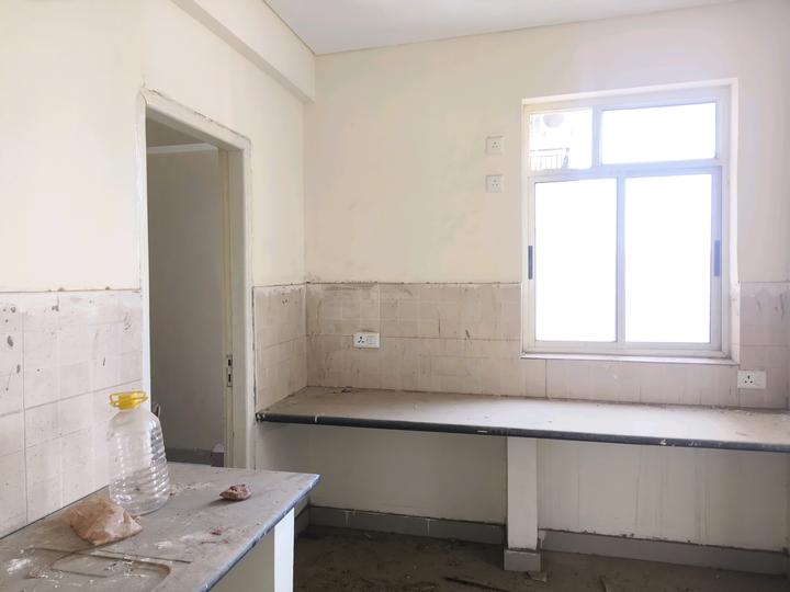 Imperia Esfera Main Image 1