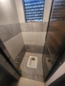 Bathroom Image of 850 Sq.ft 2 BHK Independent House for rent in BR Ramdevnagar Society, Manjalpur Vadodara for Rs. 12000
