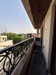 Balcony Image of 2250 Sq.ft 4 BHK Builder Floor for rent in Swasthya Vihar New Delhi for Rs. 90000