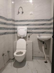 Common Bathroom Image of 500 Sq.ft 2 BHK Builder Floor for sale in New Ashok Nagar New Delhi for Rs. 4000000