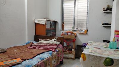 Bedroom Image of 500 Sq.ft 1.5 BHK Apartment / Flat for sale in Behala Kolkata for Rs. 2200000