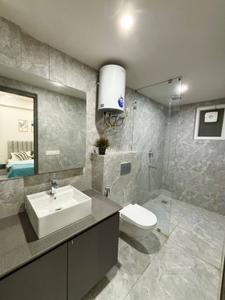 Bathroom Image of 900 Sq.ft 1 BHK Apartment / Flat for rent in Bhai Randhir Singh Nagar Ludhiana for Rs. 18000