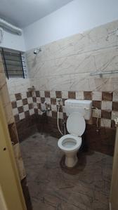 Bathroom Image of 550 Sq.ft 1 BHK Builder Floor for rent in HSR Layout Bengaluru for Rs. 24000