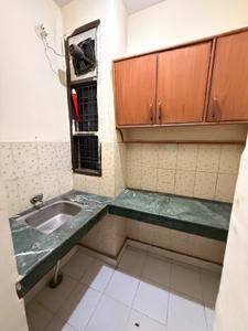 Kitchen Image of 370 Sq.ft 1 RK Villa for rent in DLF Phase 3 Gurgaon for Rs. 14500