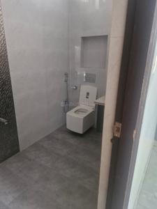 Bathroom Image of 2500 Sq.ft 3 BHK Independent House for rent in Vasdev Gangotri Vihar Duplexes, Kishanpur Dehradun for Rs. 40000