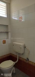 Bathroom Image of 1100 Sq.ft 2 BHK Builder Floor for rent in Indira Nagar Bengaluru for Rs. 40000