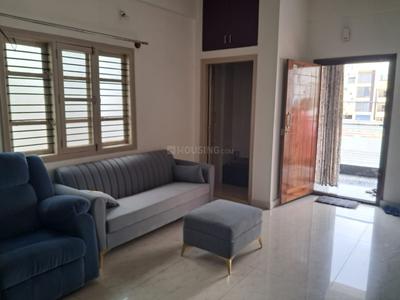 Living Room Image of 1100 Sq.ft 2 BHK Independent House for rent in Aarya Parameshwara Paradise, K R Puram Bengaluru for Rs. 30000